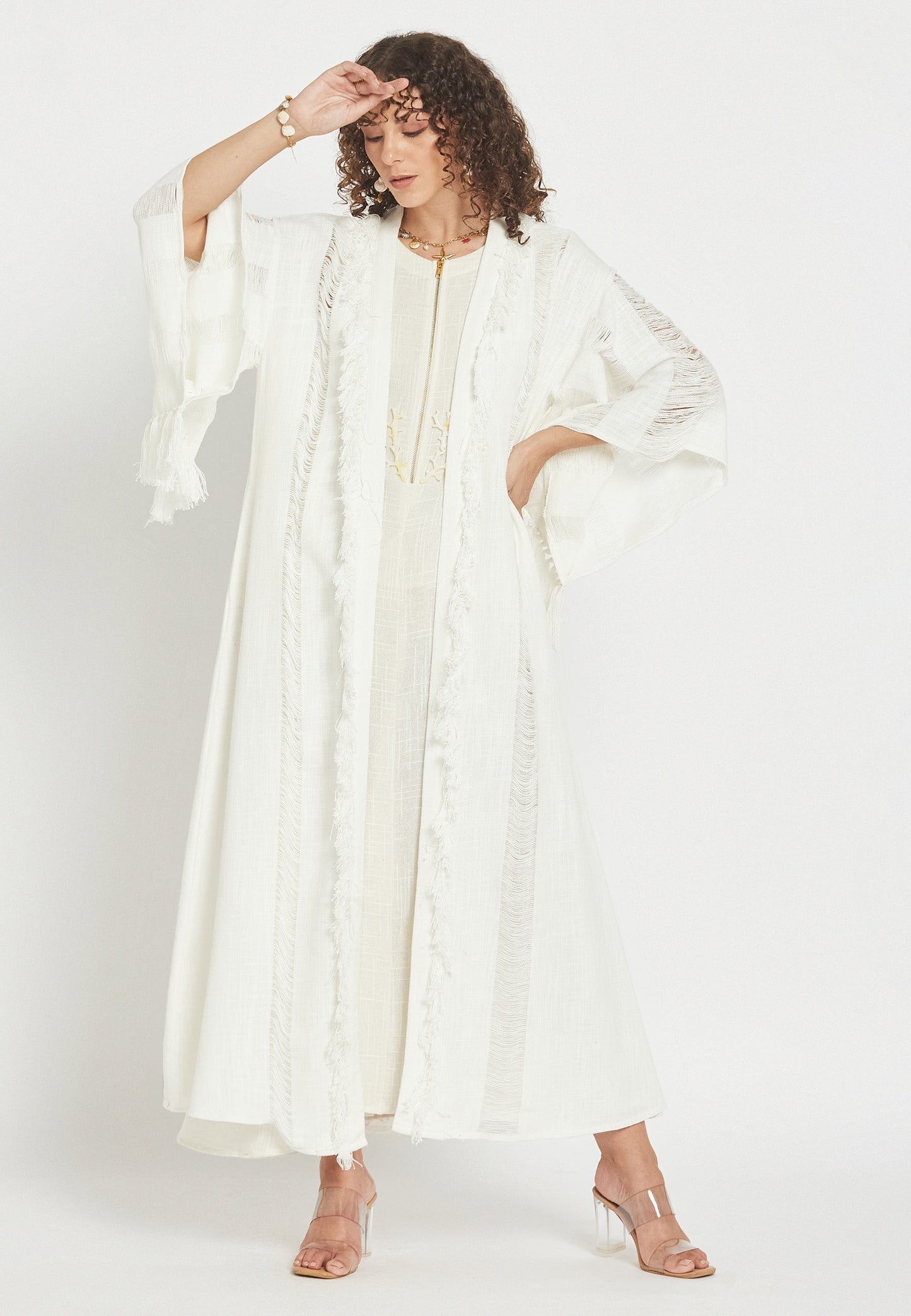 Ondelia White Kimono