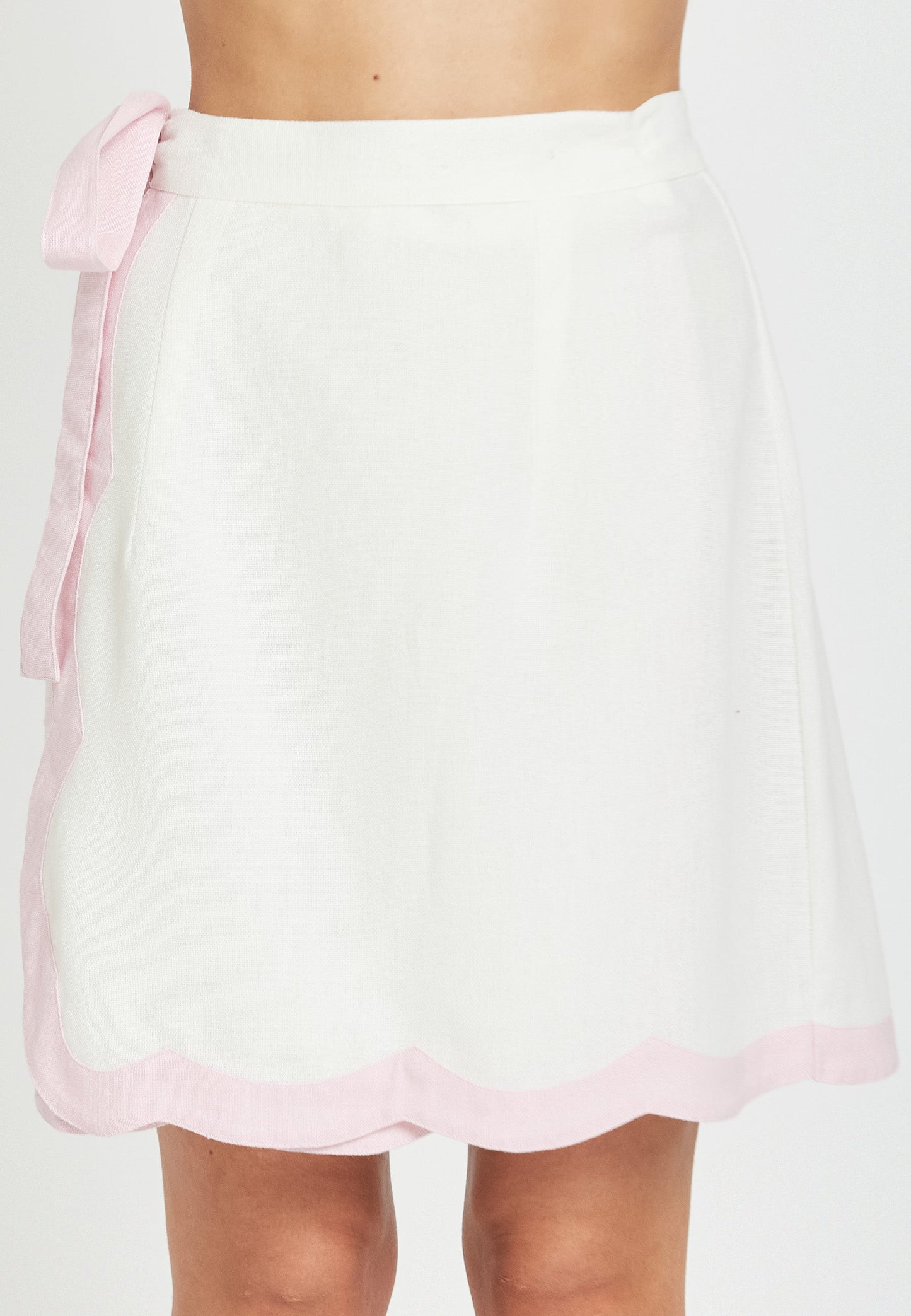 Viantha White Skirt