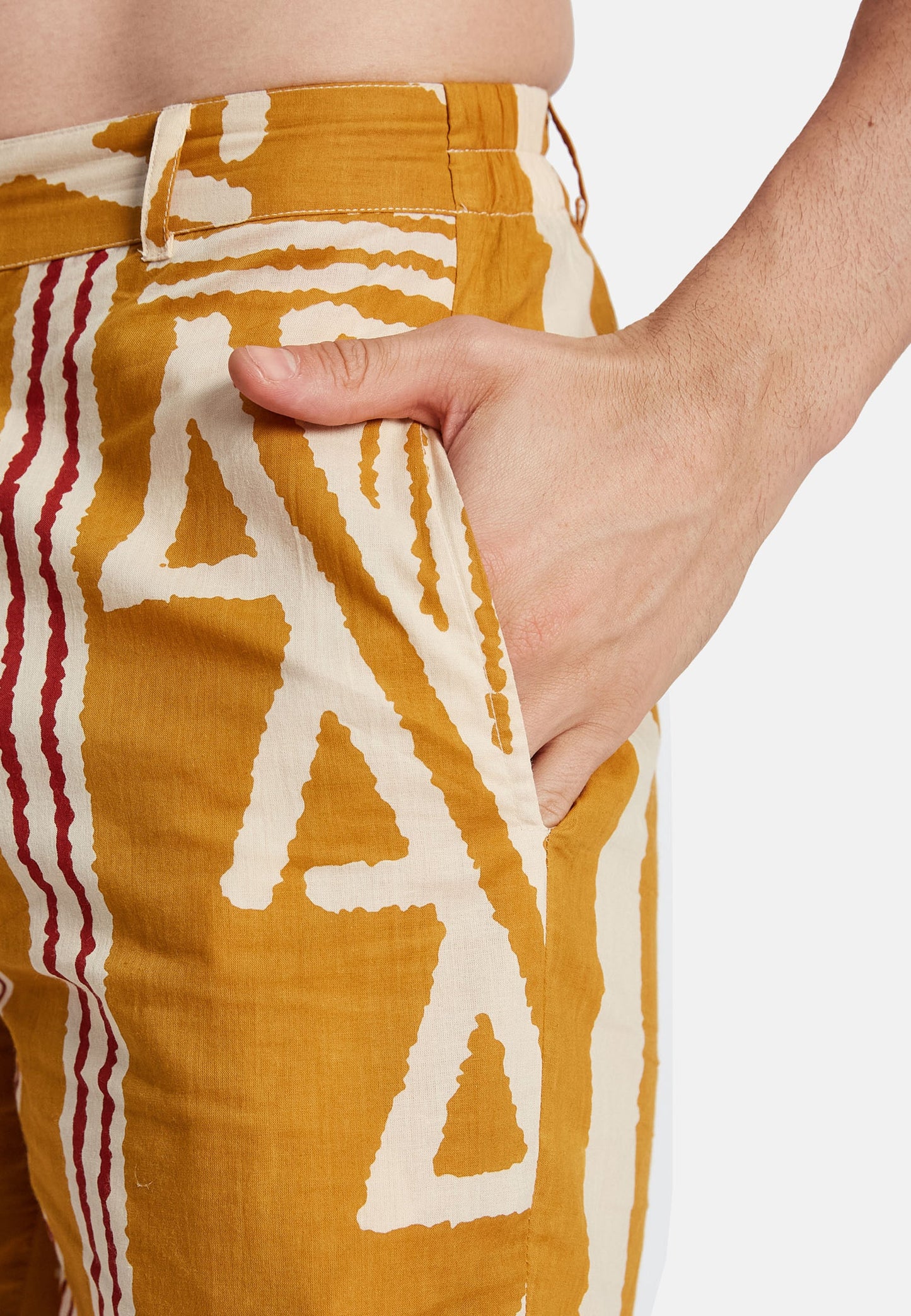 Pantalones cortos unisex Zeta Azafrán