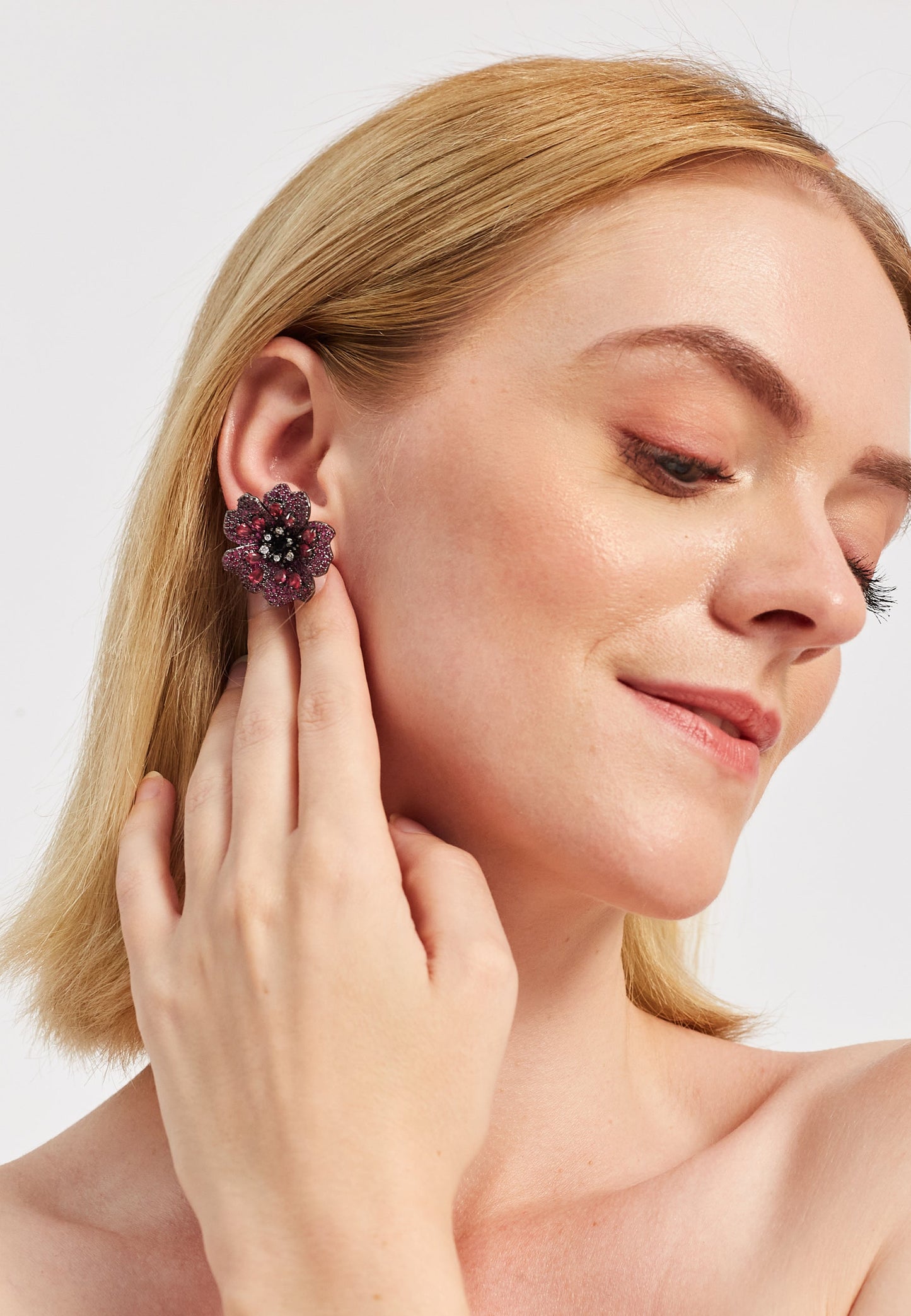 Rhea Earrings