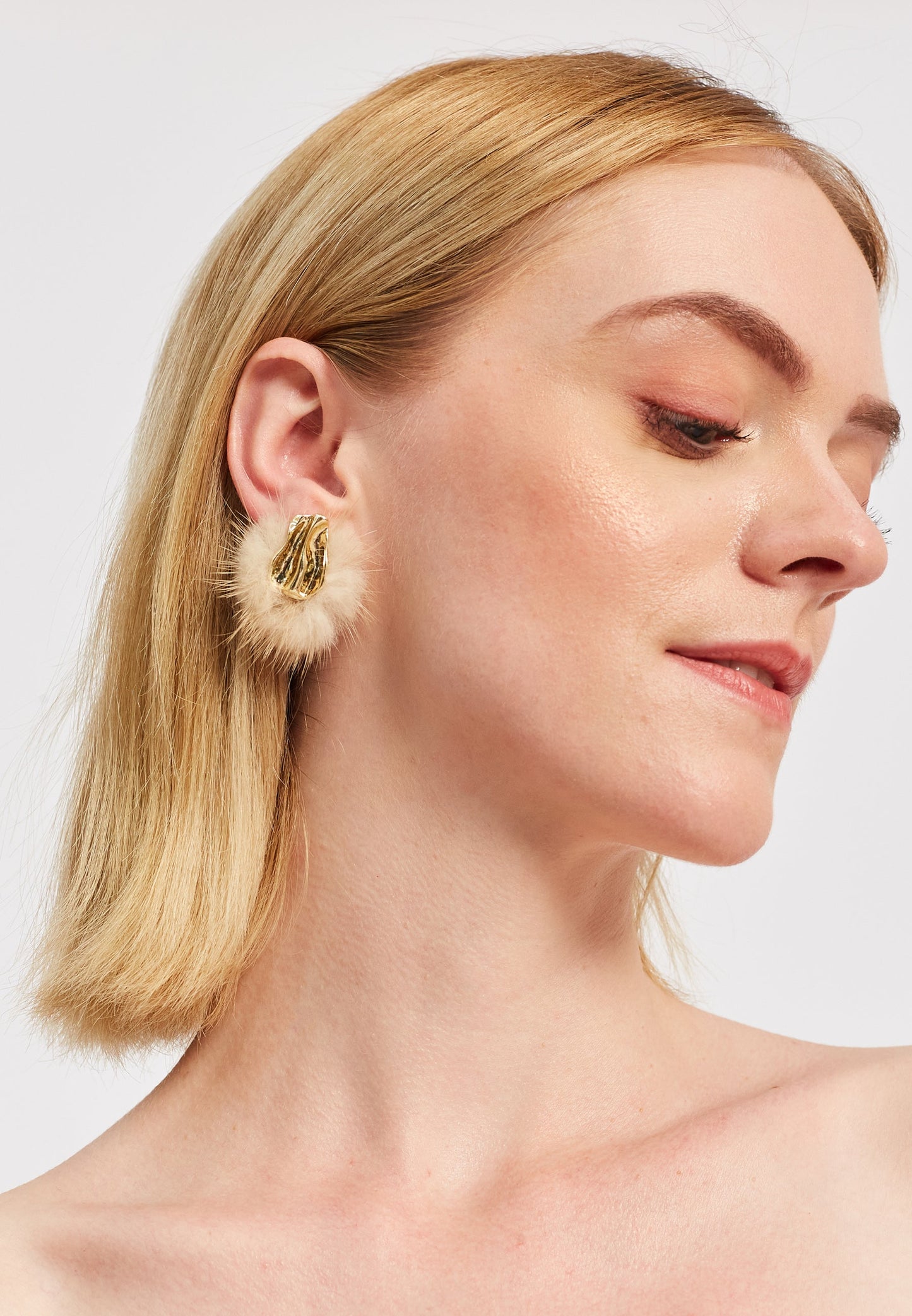 Dara Earrings