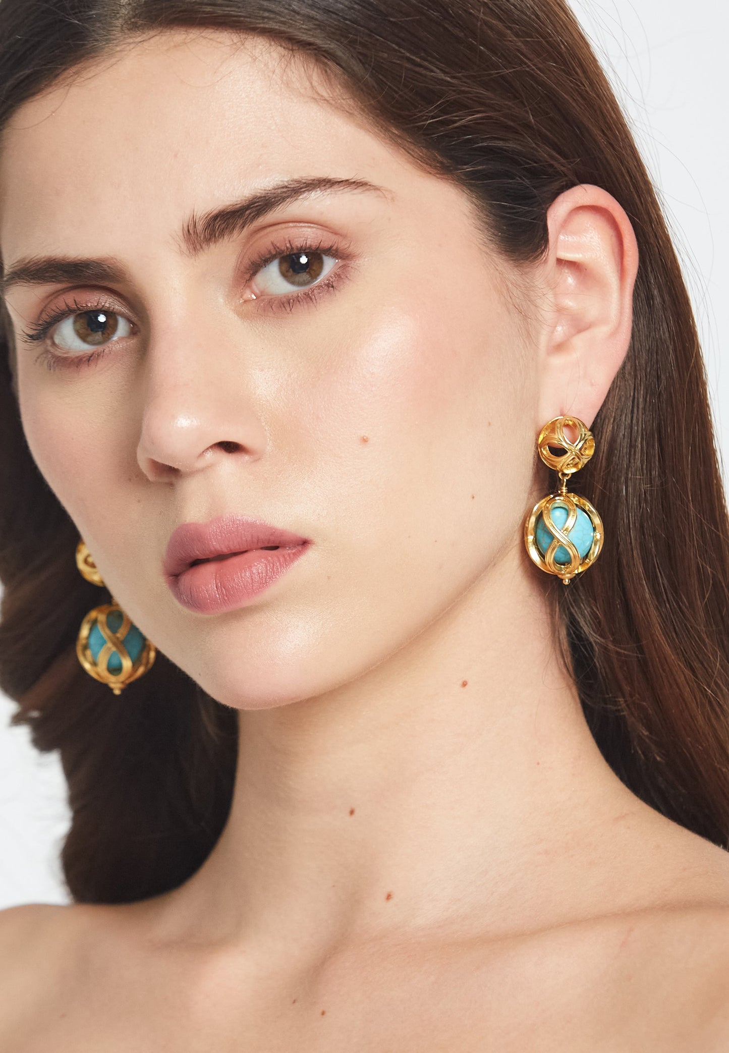 Lara Earrings