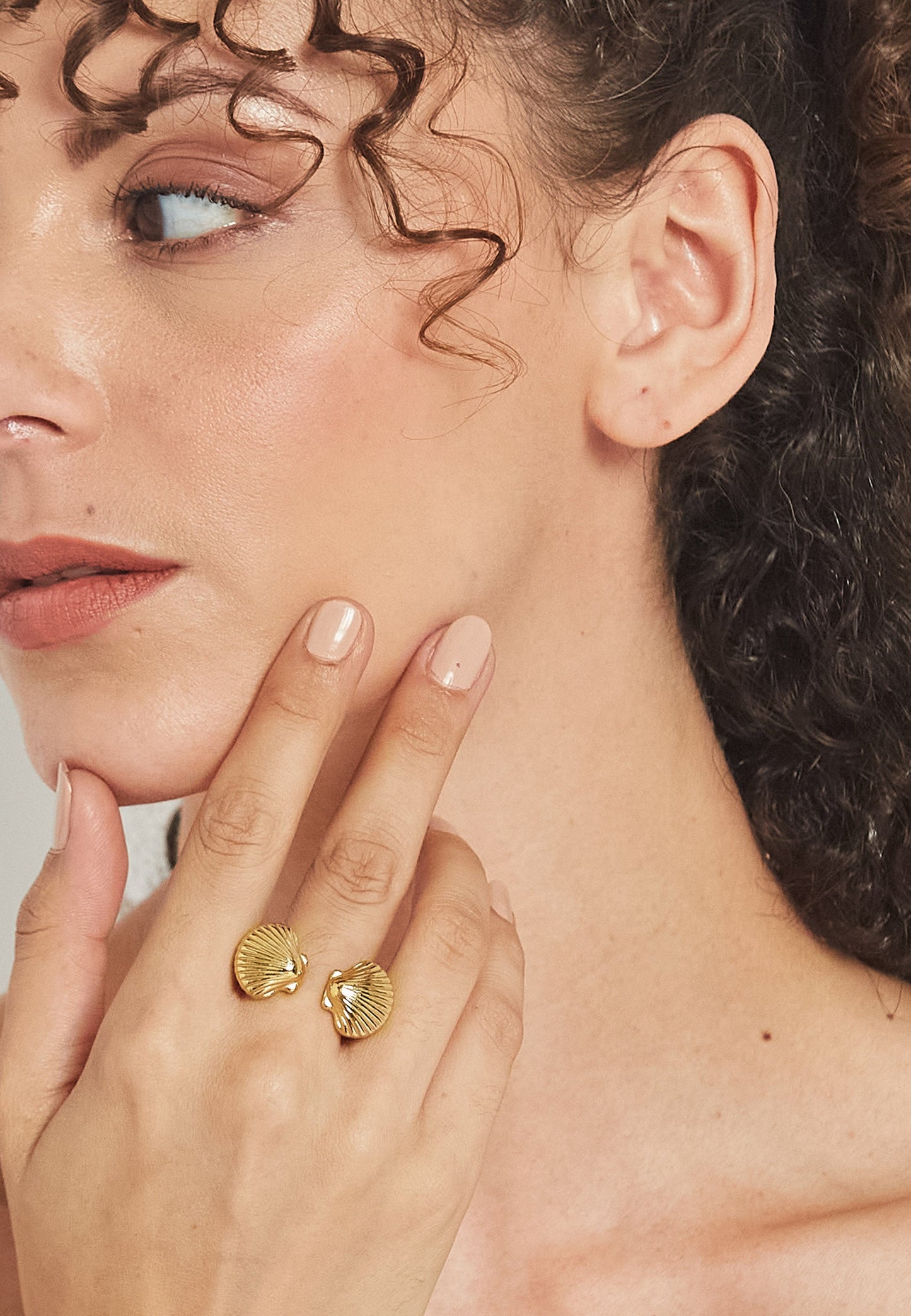 Lana Ring