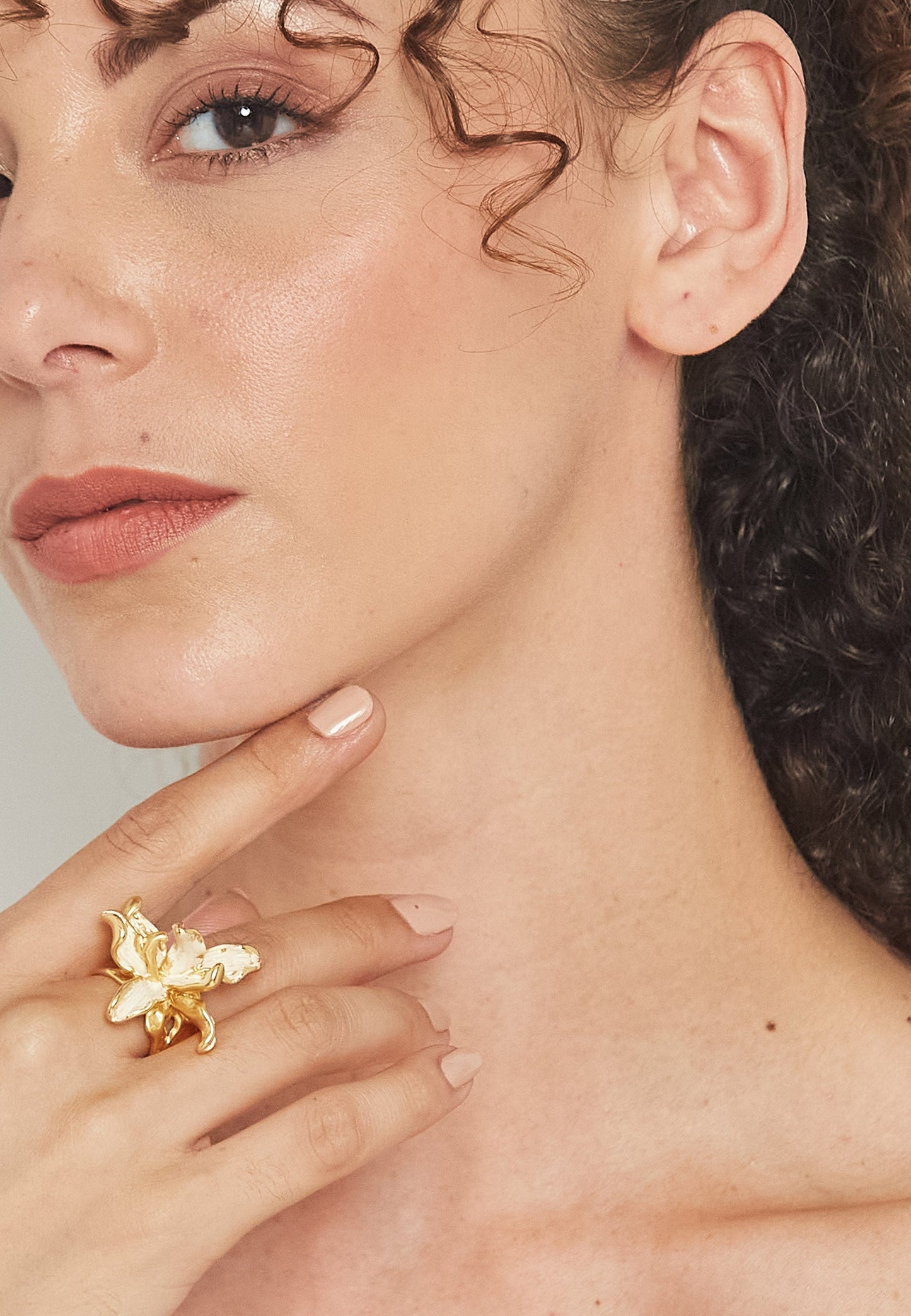 Gia White Ring