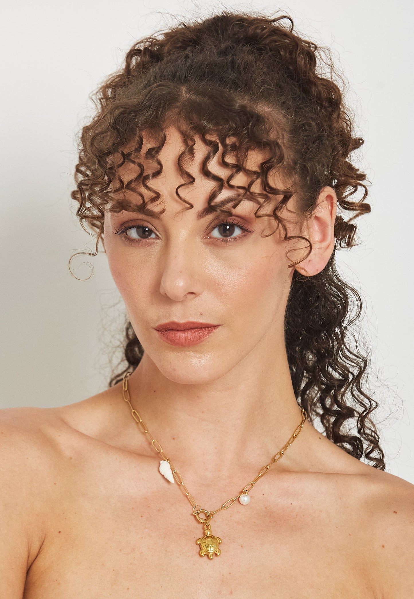 Ena Necklace