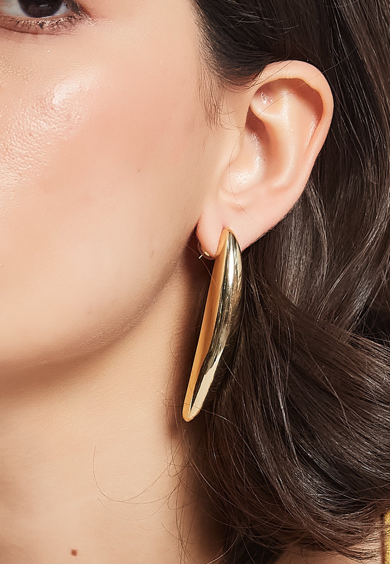 Runo Earrings