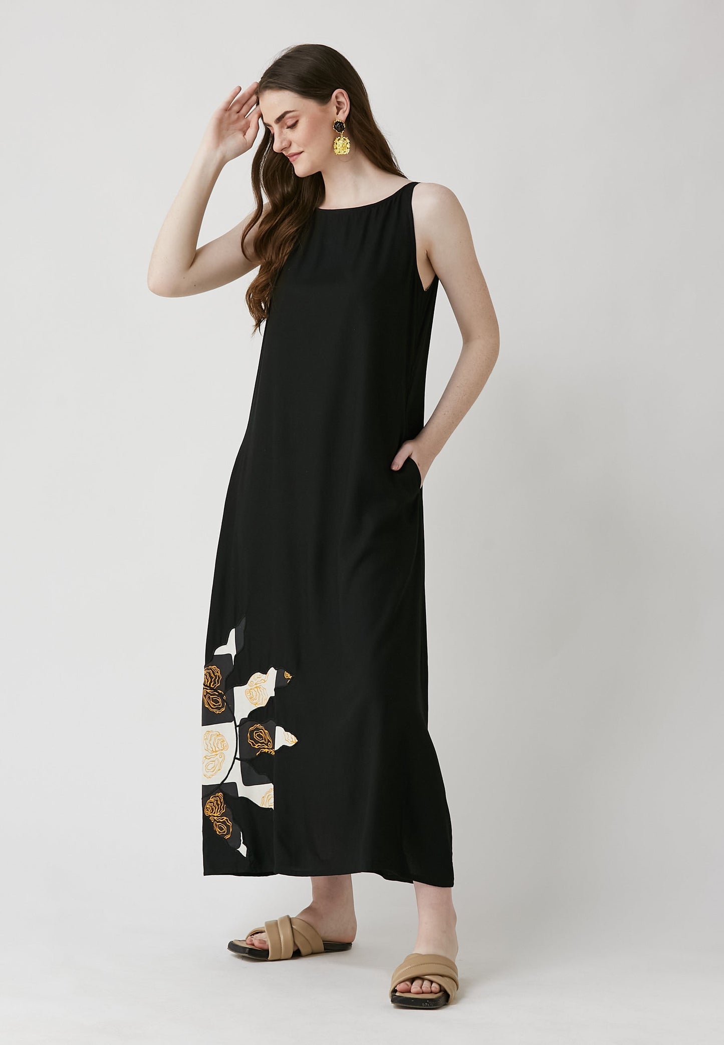 Alani Black Dress