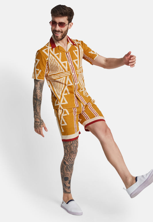 Pantalones cortos unisex Zeta Azafrán