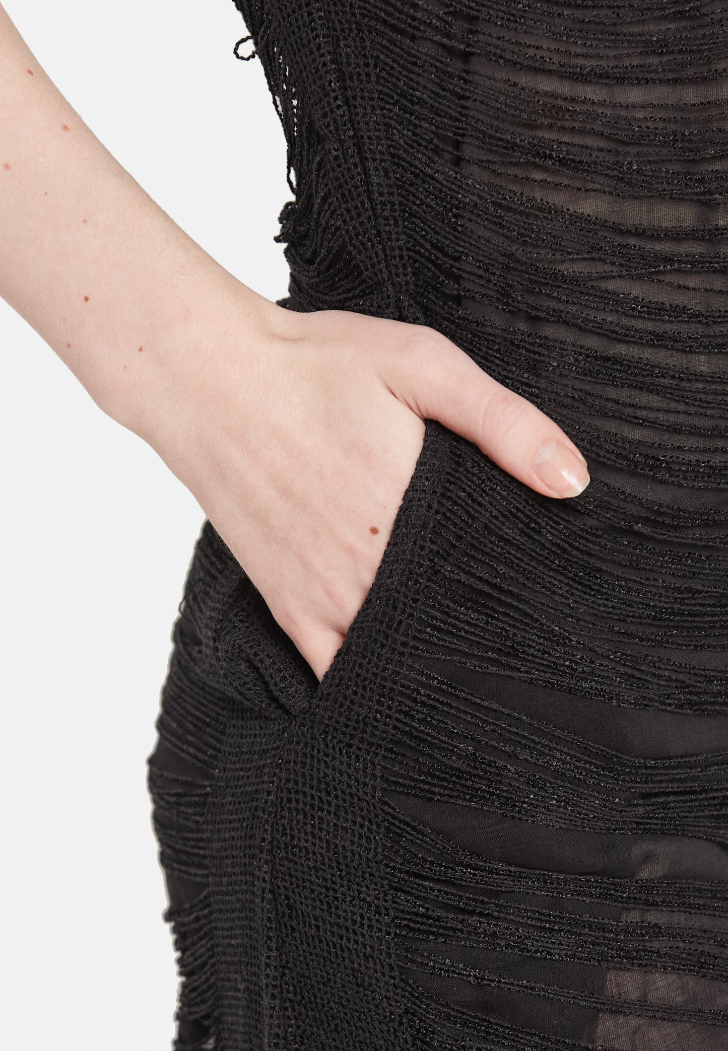 Vestido negro brillante