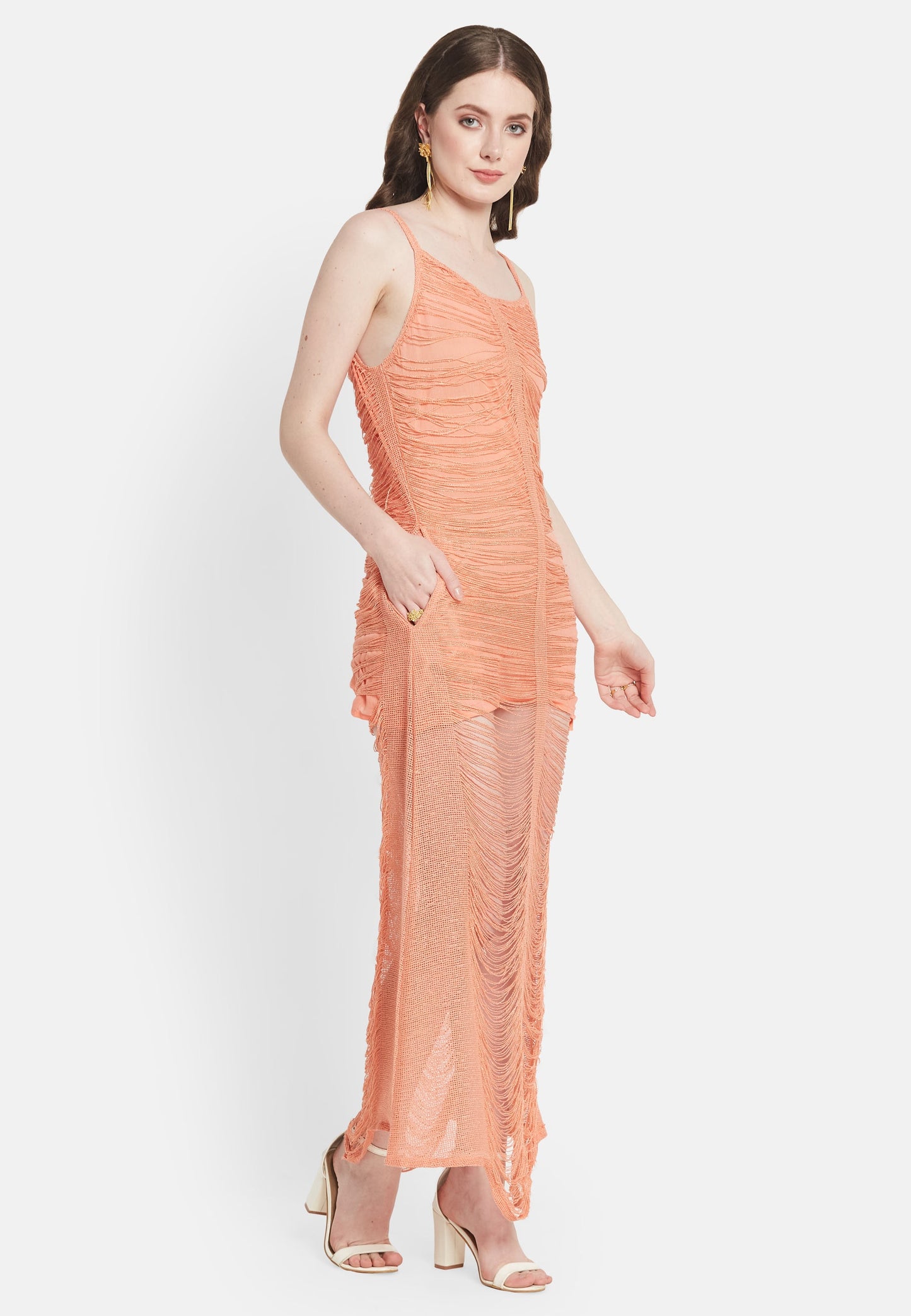 Vestido rosa brillante