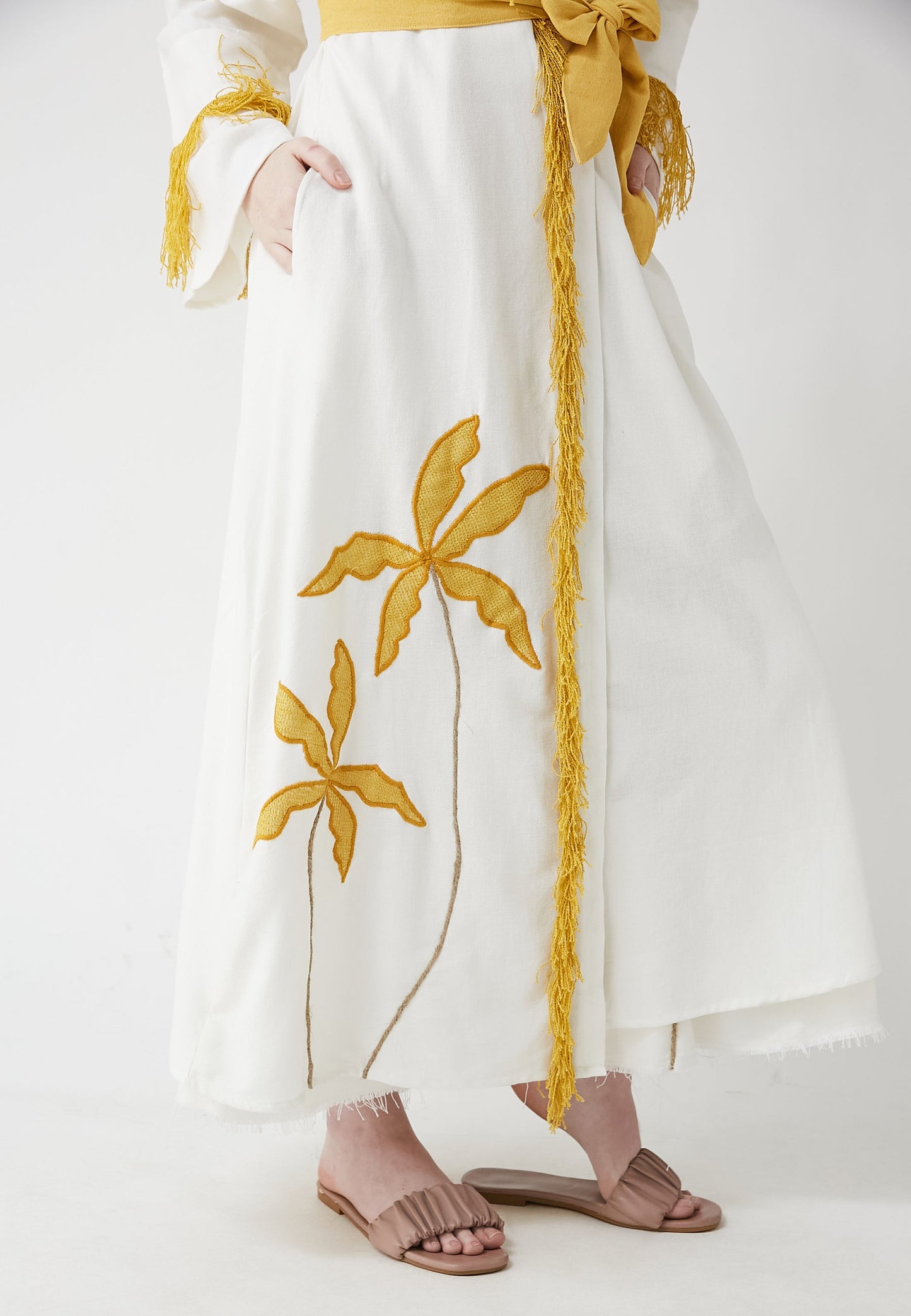 Horizon Long White Kimono