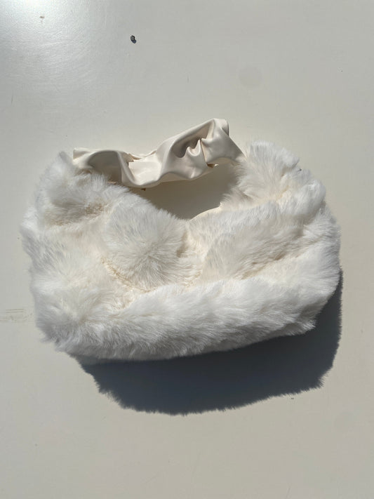 Ada White Handbag