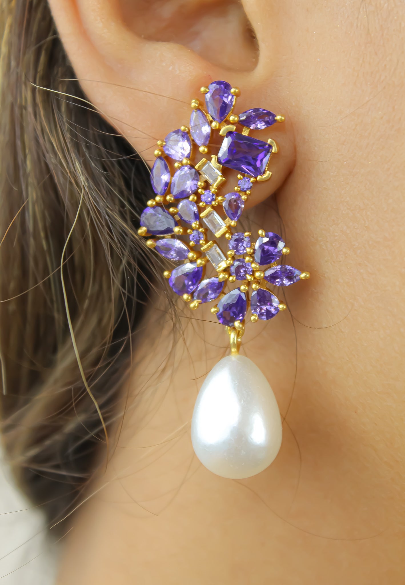 golden frosty pearl earrings Bombay Sunset